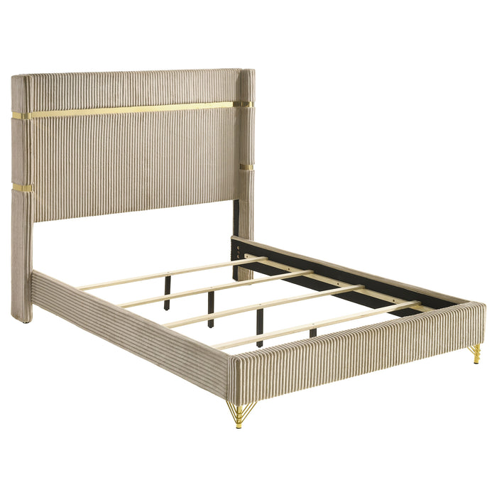 Lucia Queen Bed