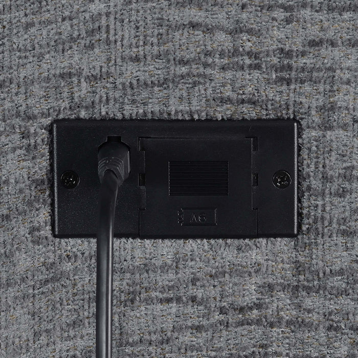 Bahrain Power Loveseats