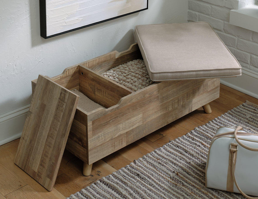 Gerdanet Storage Bench