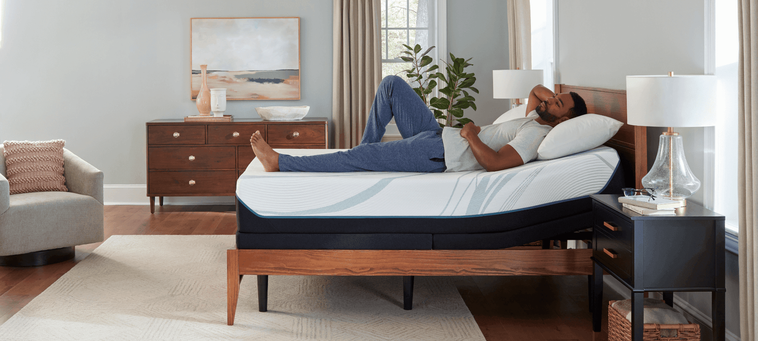 Tempur-Pedic Adapt Medium Hybrid Mattress